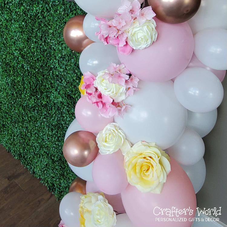 Crafter's World Custom Backdrop Flowers in Balloon Garland